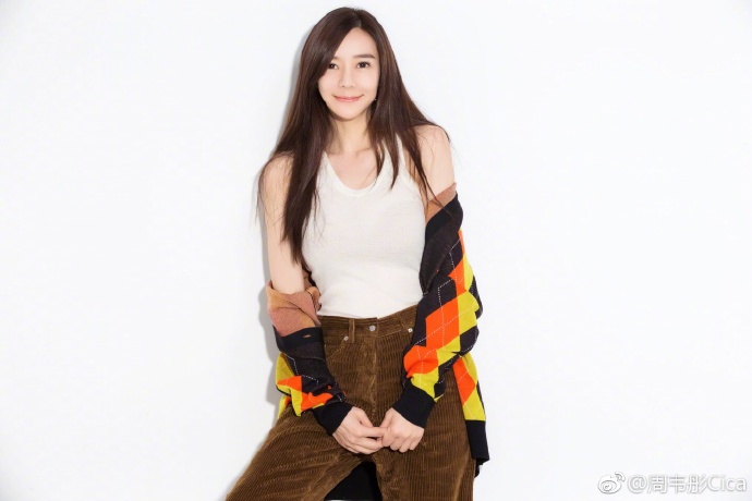 处女座追求完美的个性可真要命一张不完美都要重头来这一组是随意的私服写真照暖暖的L 预览 3