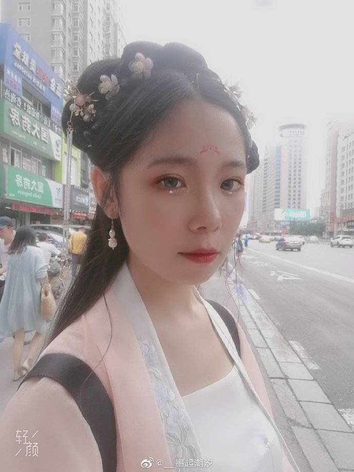 # 汉服少女墨汐汐申请与首页plmm互动！正片不够 漫展场照来凑一个汉服repo 预览 6