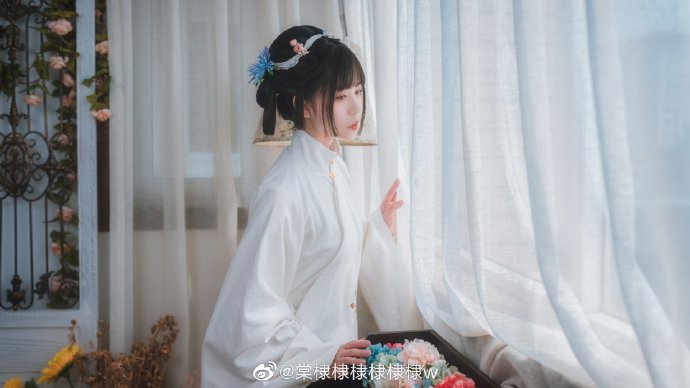 ## 山有木兮木有枝，心悦君兮君不知。出镜：棠棣摄影：@执义想做摄影师 随行：@ 预览 2