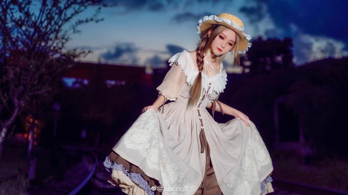 ## 【追忆似水年华】出镜：席少妆造：梓煜@云泽君君 摄影：淡淡@淡淡Photo 预览 4