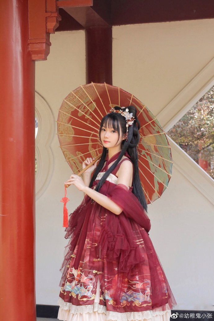 LOLITA超话 “上古有兽，其名太炎。” 关➕卷 啾两个姐妹60 （12.1 预览 2