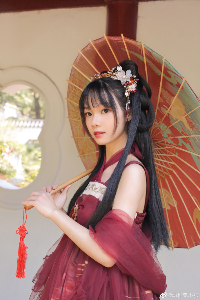 LOLITA超话 “上古有兽，其名太炎。” 关➕卷 啾两个姐妹60 （12.1 预览 5
