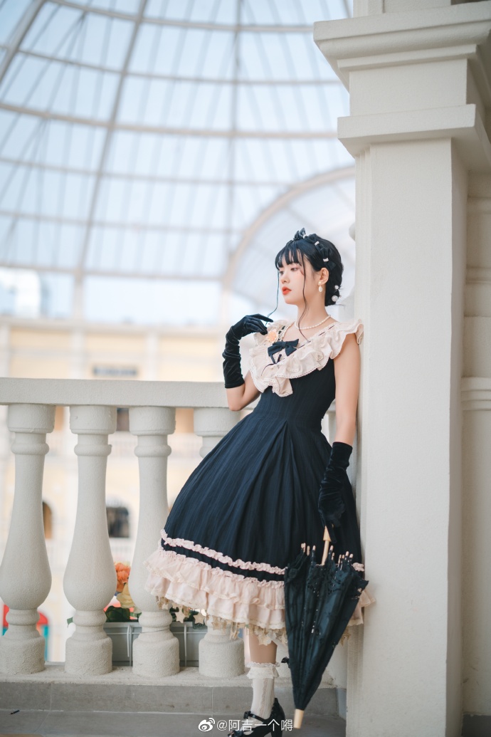 LOLITA超话『风中百合』摄影@kin-夜 出镜本人太优雅啦！！## 2南宁 预览 5