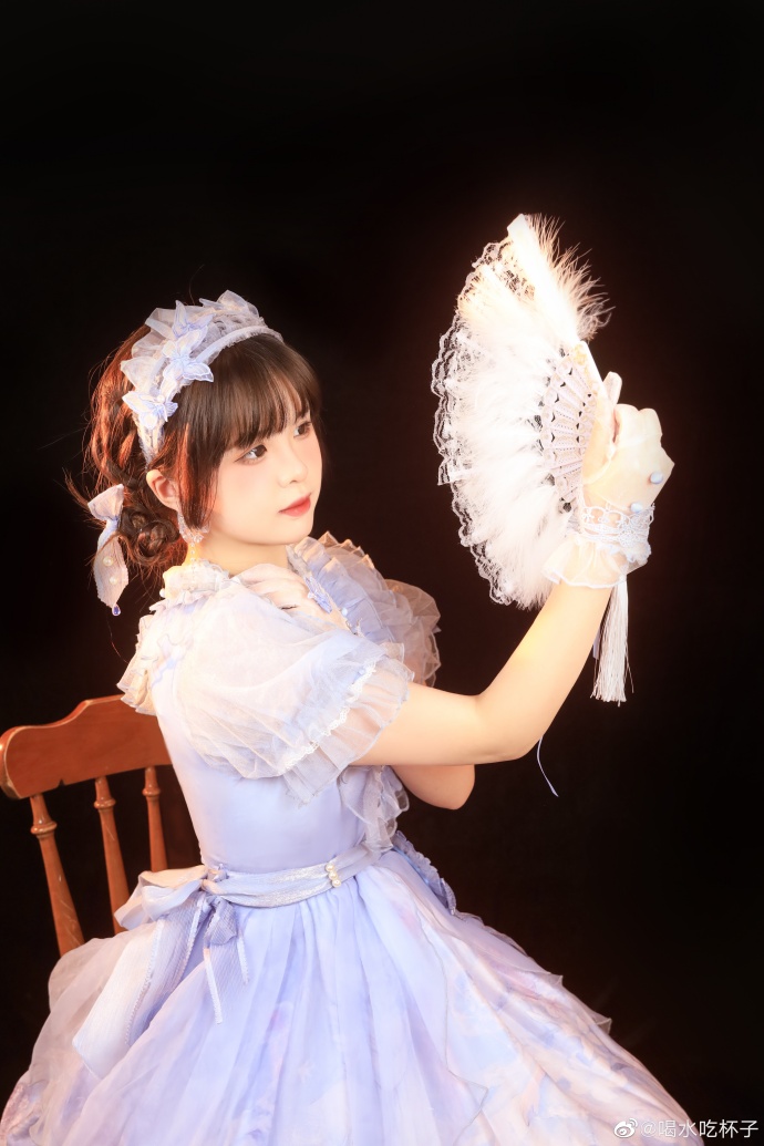 Tonight🦋深海医院👗：@十Tonight十 📷：aria这套正片很喜欢！打 预览 2
