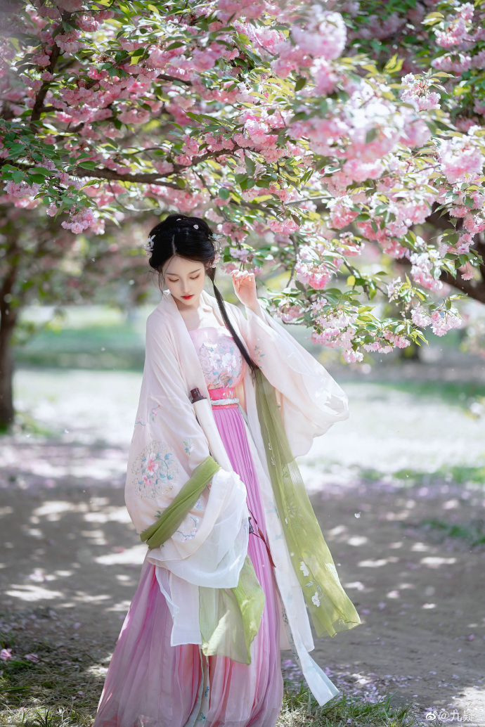 “花谢花飞花满天”摄影造型@鱼九__ 出境/本人一个没有感情的存图机器北京约拍 预览 6