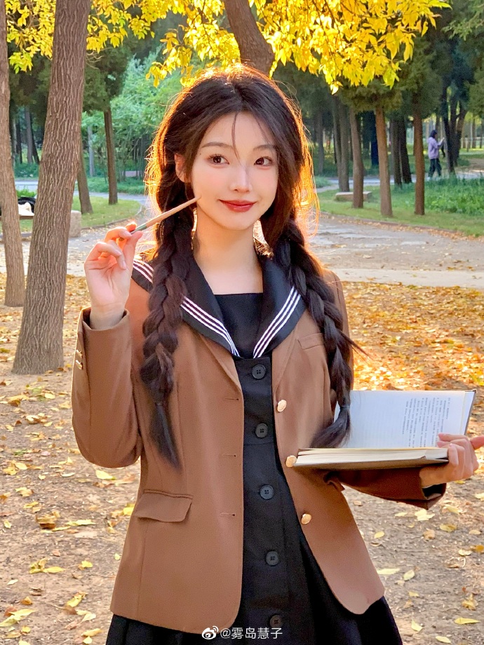 秋天的照片再不发就要过期啦🍁jk日常超话## 花絮来啦 2济南 ​ 预览 3
