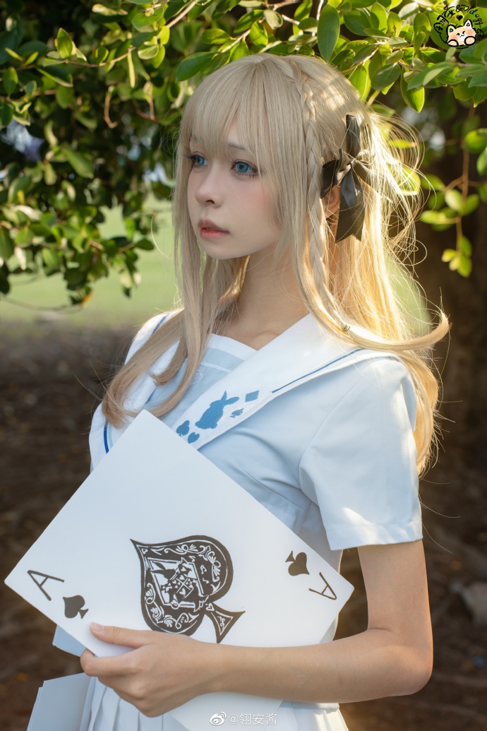 ### # 夏天的时候买到一条爱丽丝主题的水手服，终于有机会拍掉了！扑克牌是自己 预览 1