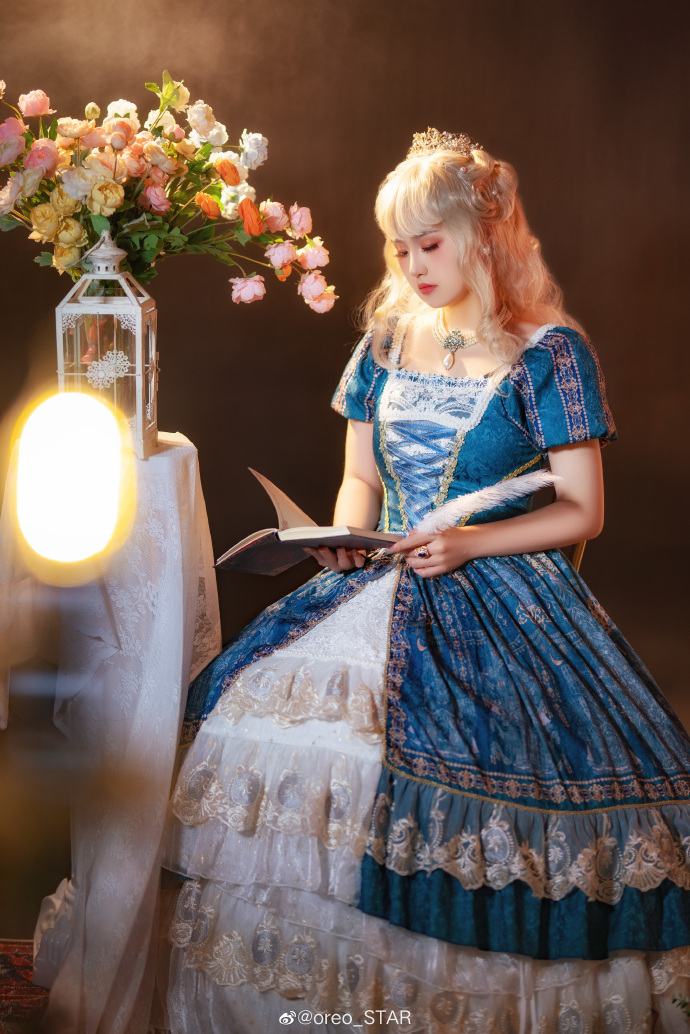 LOLITA超话 🔷 # °• 未完之约 •° Lolita正片Doubt t 预览 2