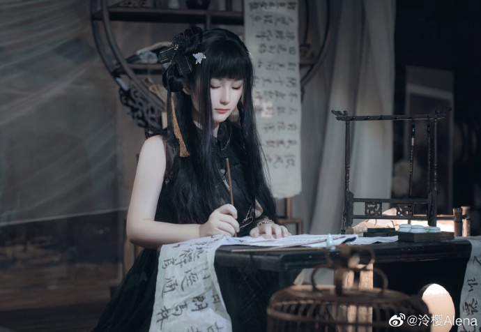 LOLITA超话### 逍遥游lolita正片“北冥有鱼，其名为鲲”出境：泠樱 预览 5