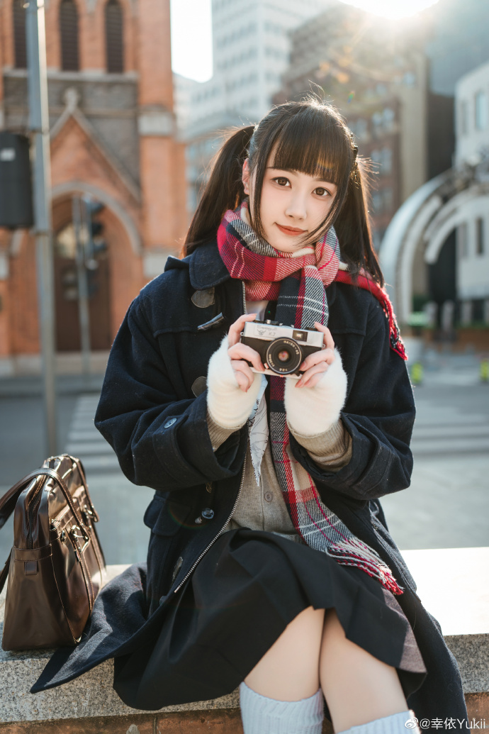 ##### 🧣愿你的世界阳光温柔，好日常在👧🏻：幸依（原po）📷：张老师 ​ 预览 1