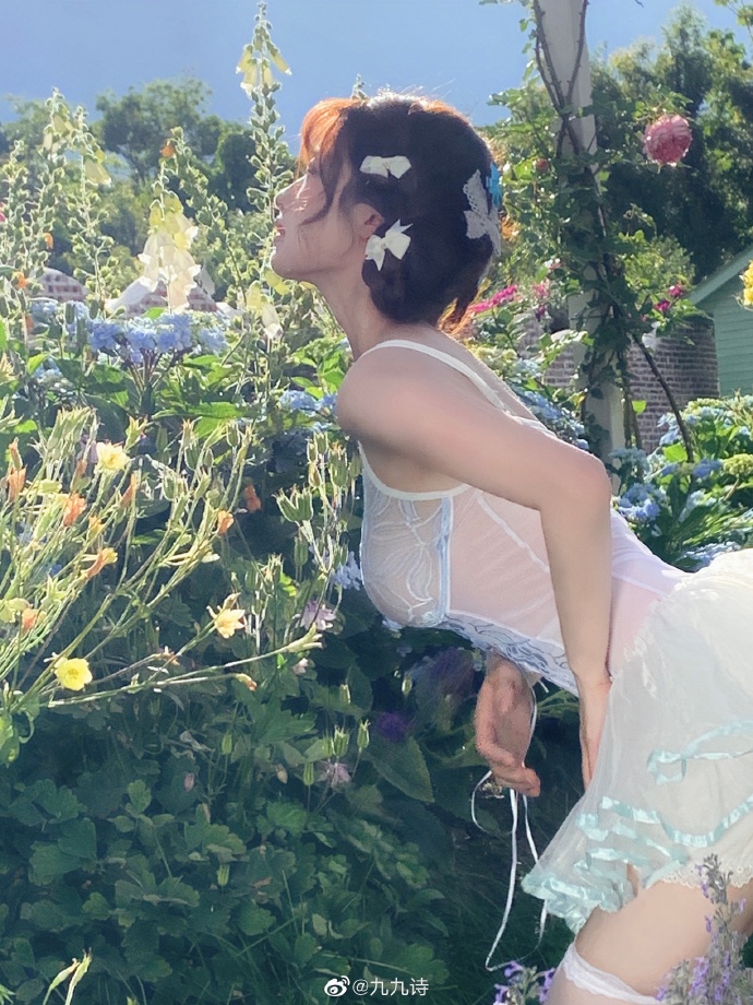 洛丽塔里的美学感真的很强！✨## 2大理·猫米花园 ​