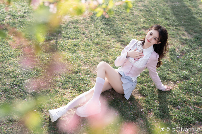 三月是满溢出来的美好和温柔🌸发一组樱花🌸客片整个三月都在拍摄中## 2上海· 预览 6
