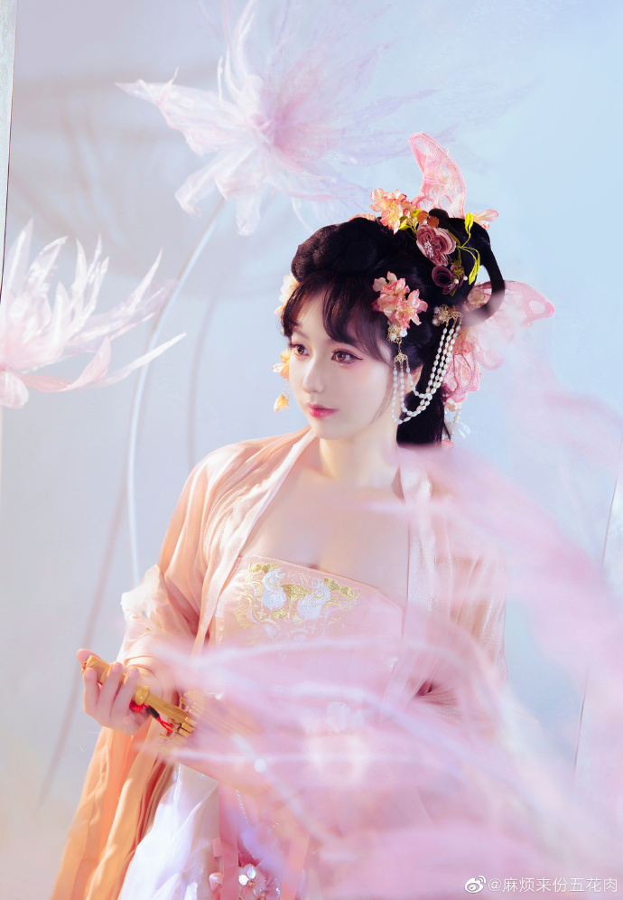 ## 小花仙来咯~~ ​ 预览 3