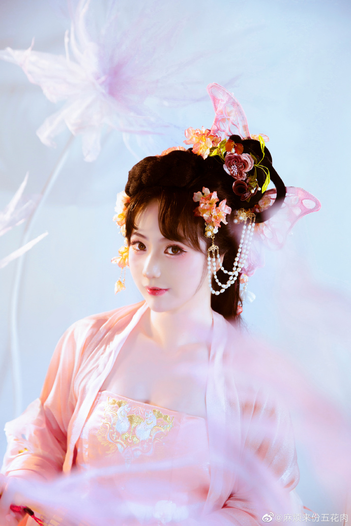 ## 小花仙来咯~~ ​ 预览 4