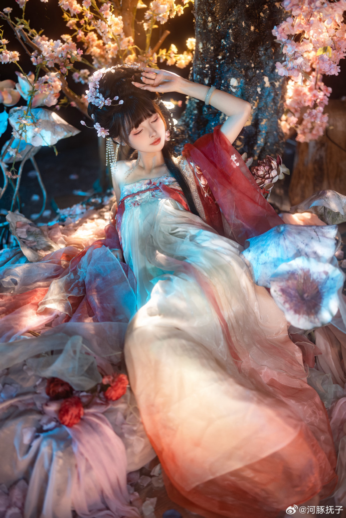 ## 🏮 🏮「天下月色，此間最好」📹：@o夏川凉o 龙年吉祥～新年快乐🧨 预览 6