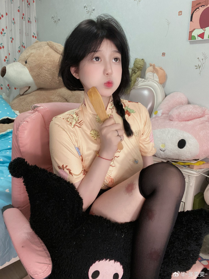 请不要假装对我好，我很傻，会当真的。 ​ 预览 2