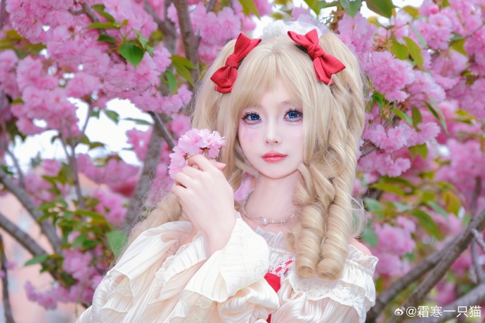 ### Lolita🌸小情话 ​ 预览 1