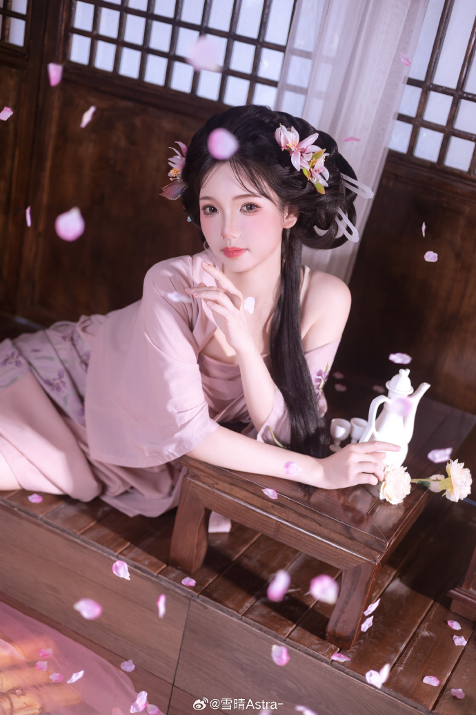 雪晴Astra超话# 以后隔着三千梨树 六百湘水 你不必哽咽 我始终记得见你一 预览 2