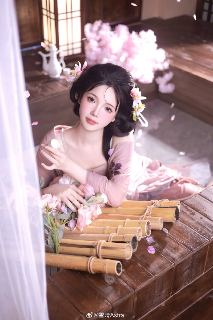 雪晴Astra超话# 以后隔着三千梨树 六百湘水 你不必哽咽 我始终记得见你一 预览 3