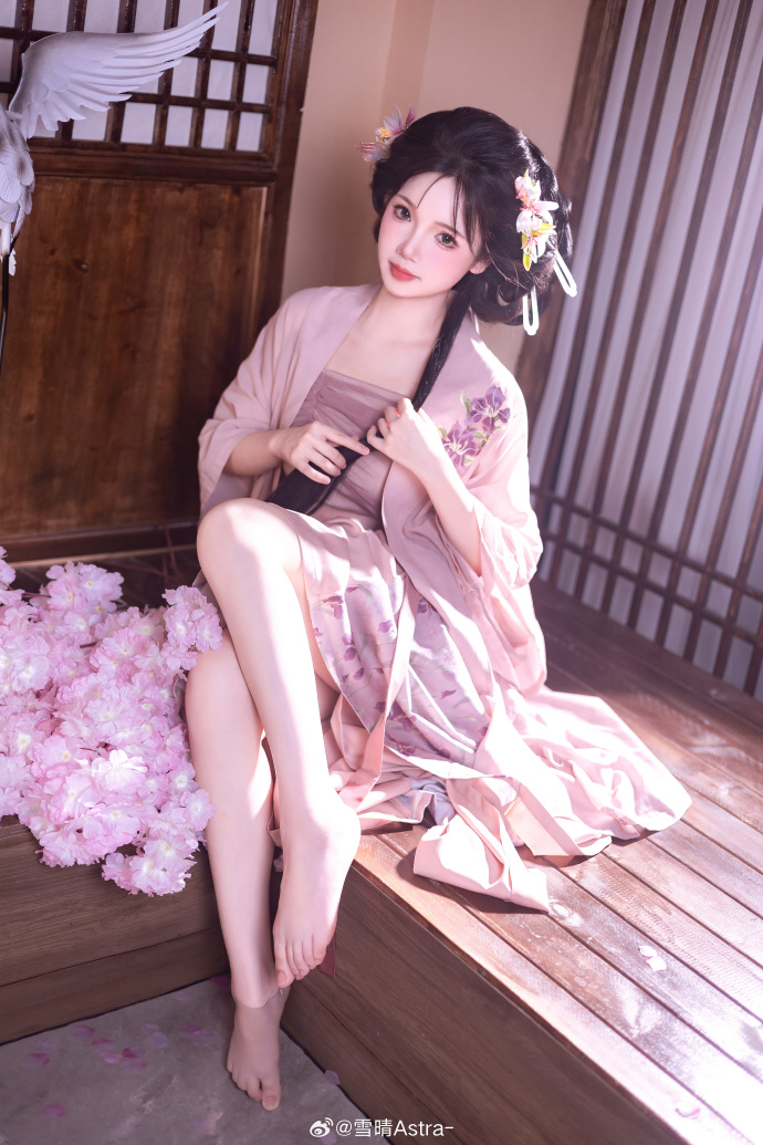 雪晴Astra超话# 以后隔着三千梨树 六百湘水 你不必哽咽 我始终记得见你一 预览 4