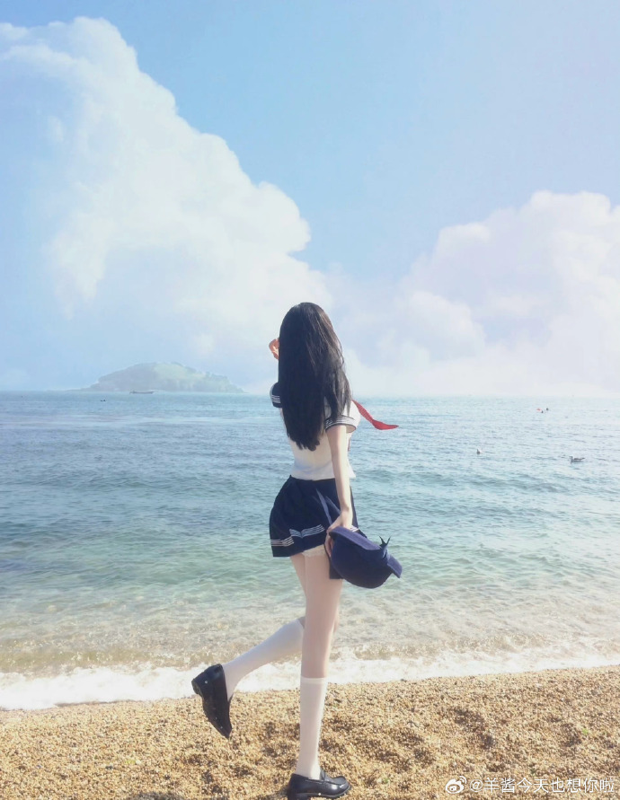 今天的jk制服和海水及天空好配 ~ ​ 预览 2