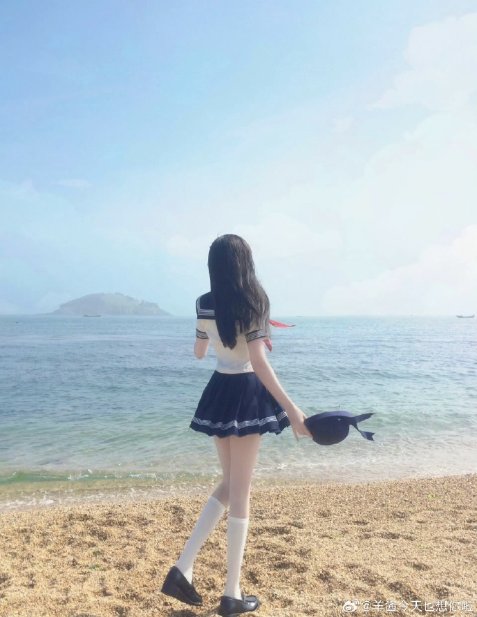 今天的jk制服和海水及天空好配 ~ ​ 预览 4