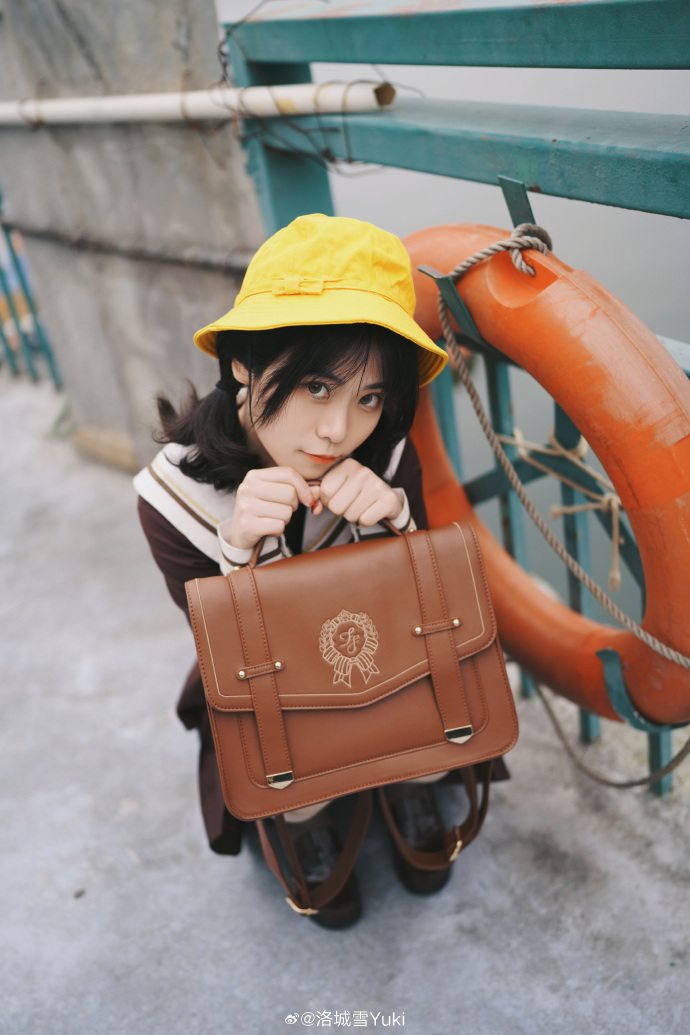 小黄帽幼稚园jk制服📍柳州 水上公交去年的库存，随便发点日常图水水### ​ 预览 3