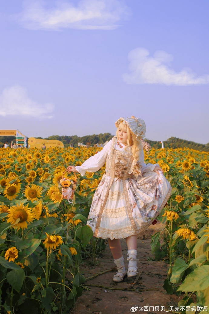 🌻Lolita正片🌻🌞🌞🌞🌞🌞🌞🌞🌻🌻🌻🙆🏻‍♀️🌻🌻🌻 来收太阳出镜：贝壳（俺 预览 3