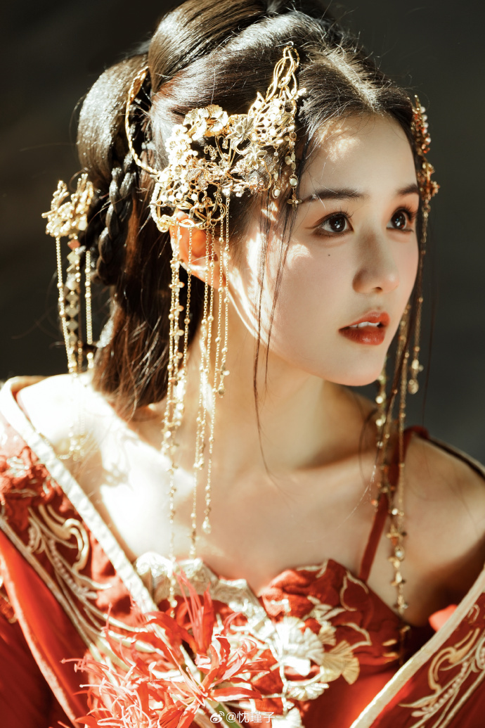 你眼里有天生迷人的琥珀色# ​ 预览 2
