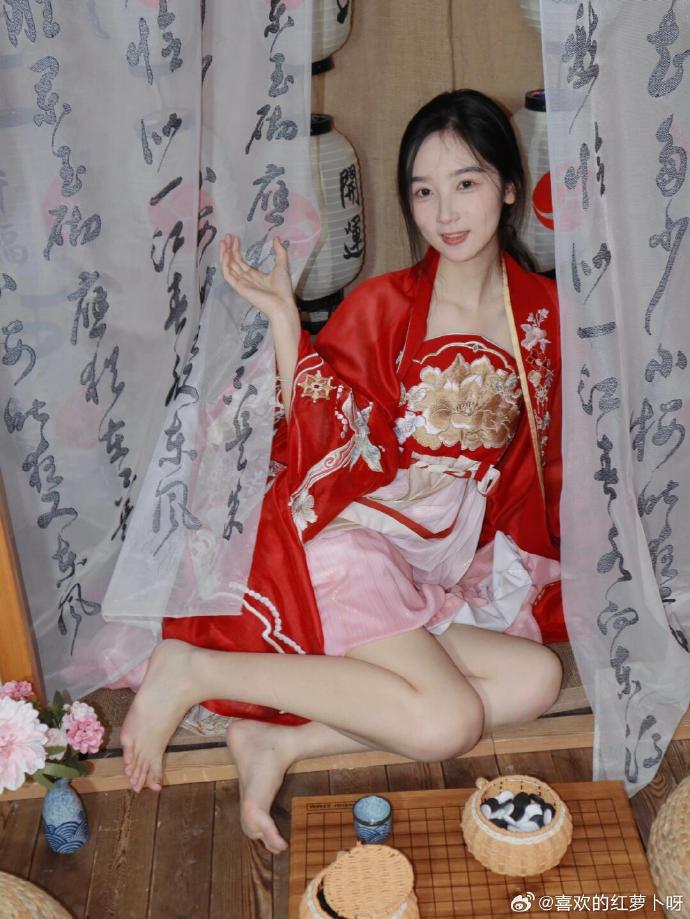 学姐的汉服写真～ ​ 预览 3