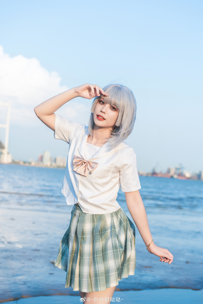 ### 黄昏夕阳(＊’͜’ )ʕ𐭩出镜：扑扑O网页链接 ​​​📷：@_奶鱼 ​​ 预览 3