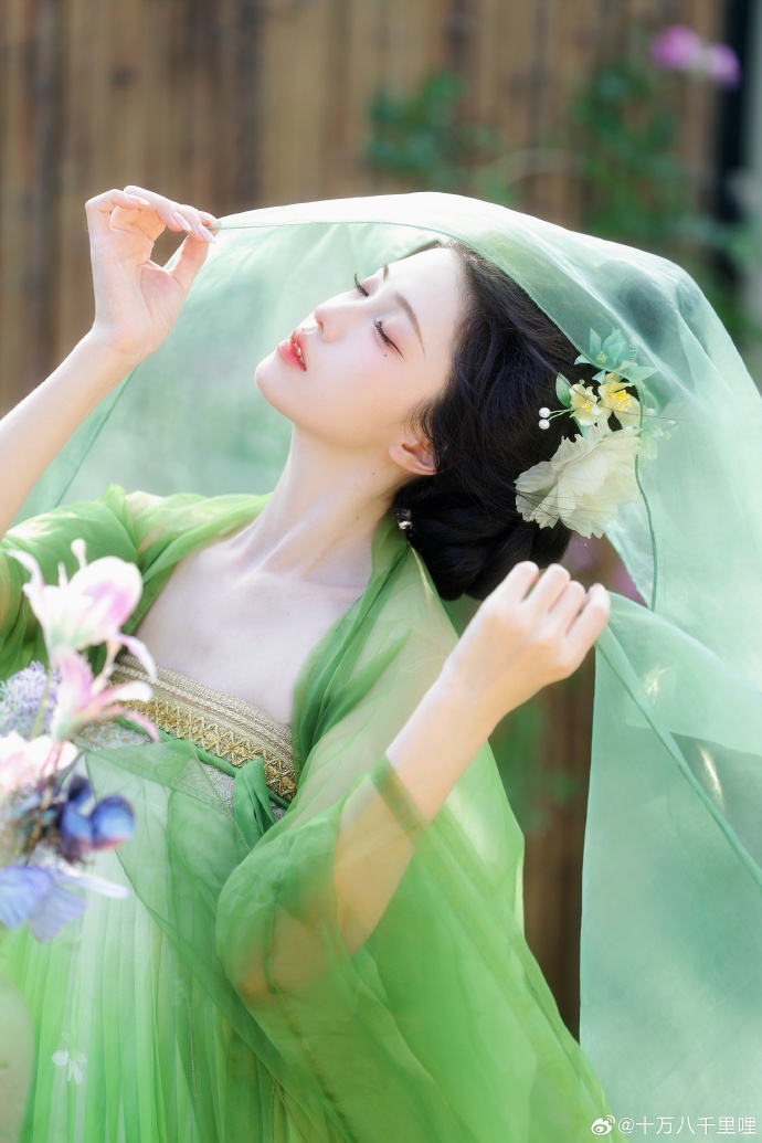 春 和 景 明 📷 亦晚洲 💄玻璃般的豆腐十里呐超话### ​ 预览 2