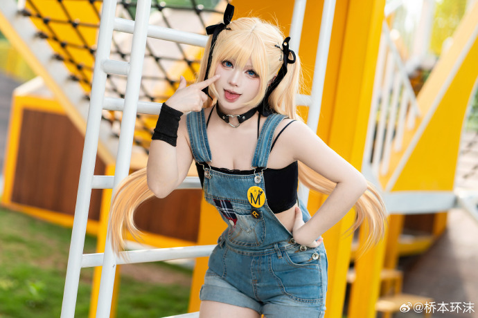 cosplay写真超话## 抽一个宝宝送套图和一套明信片想来打一架么，杂鱼出镜