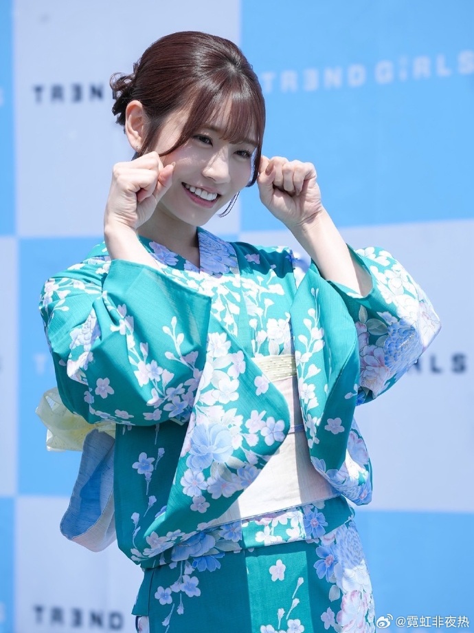 河北彩伽水着祭摄影花絮来了### ​ 预览 1