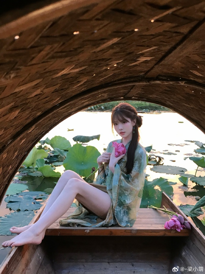 🪷小荷才露尖尖角📷@飘飘呐 ##### ​ 预览 6