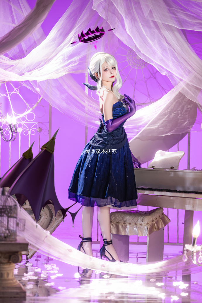 蔚蓝档案超话 老师，工作辛苦了，请好好休息下吧🔮phx：@小杰真的不会拍照 转 预览 2