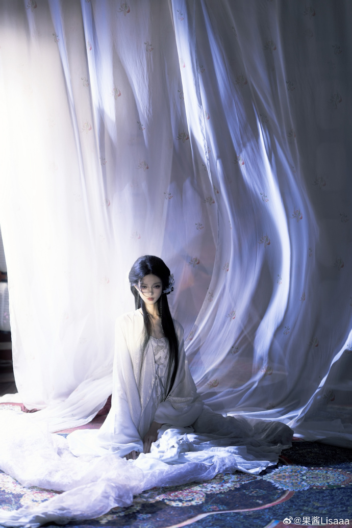 汉服超话 “烟波里成灰 也去得完美”### ​ 预览 4