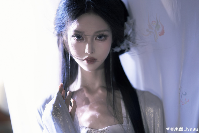 汉服超话 “烟波里成灰 也去得完美”### ​ 预览 5