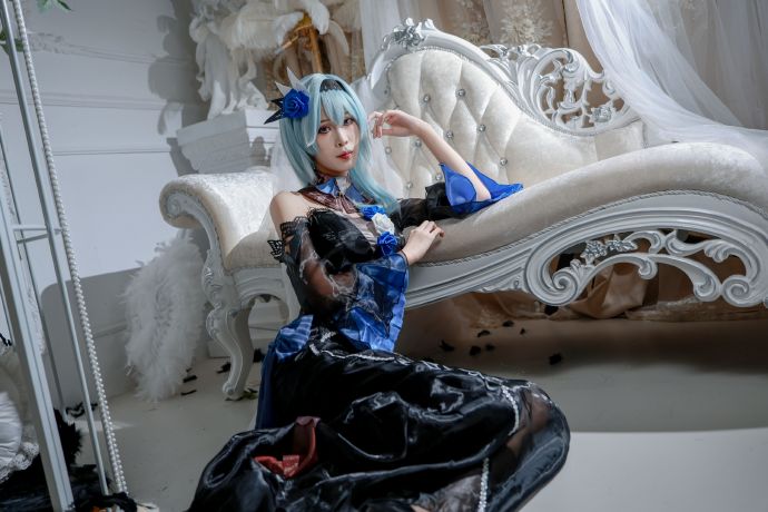 “这个仇，我先记下了！”cos：原神-尤菈### ​ 预览 5