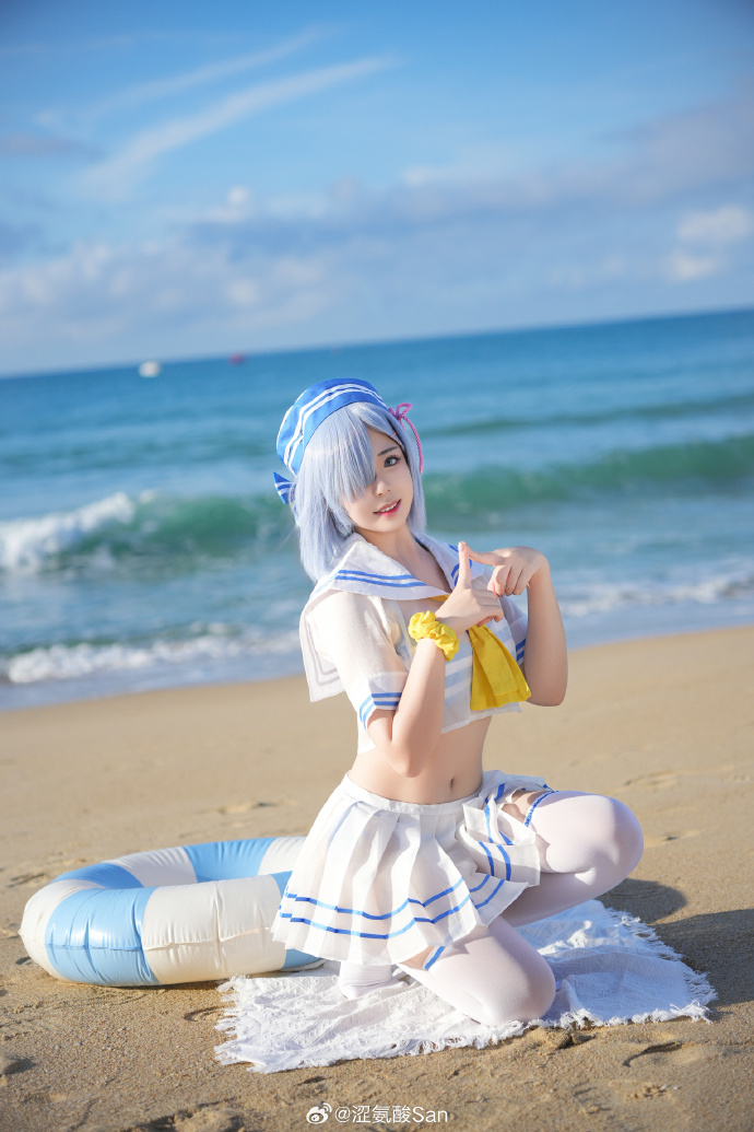 ☁️蓝天大海和蕾姆的适配度是100%！☁️出镜：@涩氨酸Pro 🎁转➕评，揪两个 预览 1