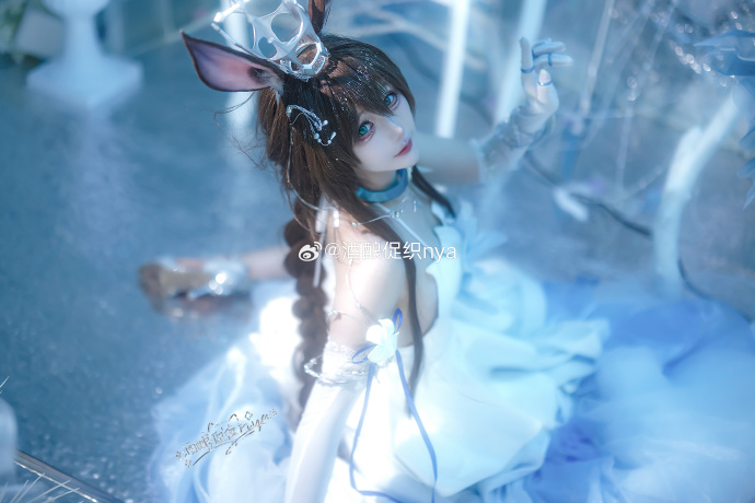 明日方舟超话## 阿米娅音律:促织📷@Zhyqzzzz 音律这套好美饭勺也太会 预览 3