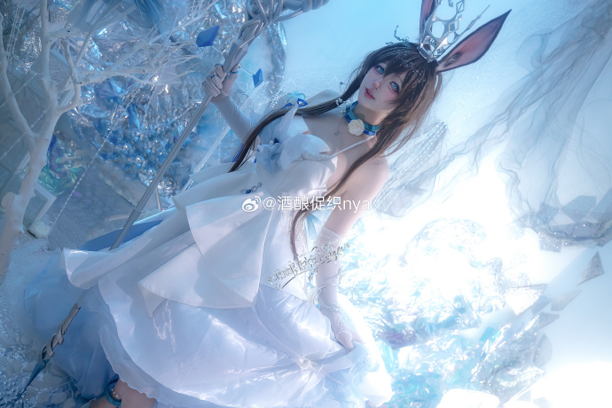 明日方舟超话## 阿米娅音律:促织📷@Zhyqzzzz 音律这套好美饭勺也太会 预览 6