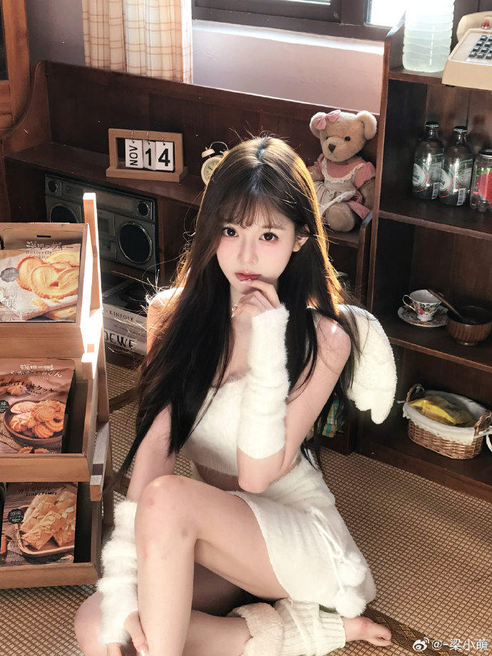 我保证我是天使👼🏻只是偶尔有点坏📷@卿葵  ####### ​ 预览 1