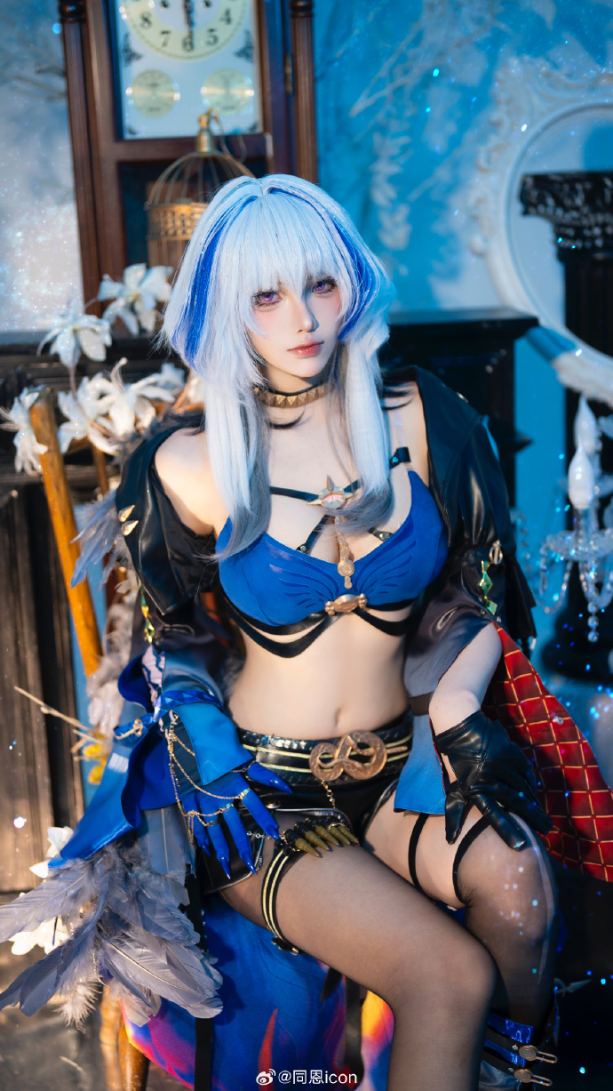 # 「与我一同，加入这场狩猎吧——直至祂的魂灵，彻底湮灭。」出镜：原po摄影：@ 预览 5