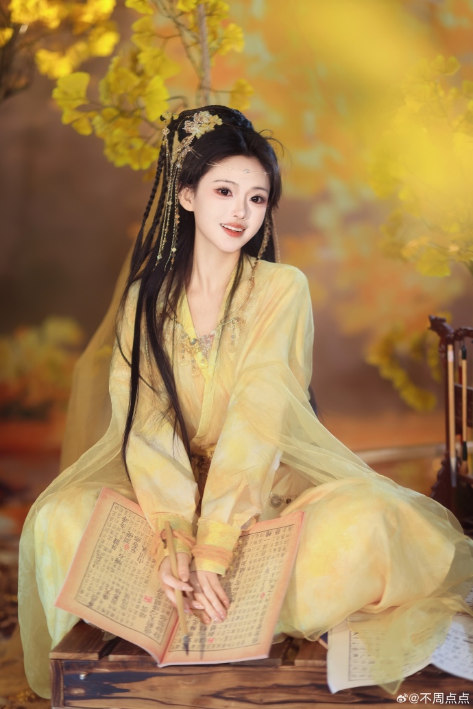 汉服超话汉服超话 【小陆】汉服正片分享“我替她记得。”｜｜｜原著/出镜：我 预览 5