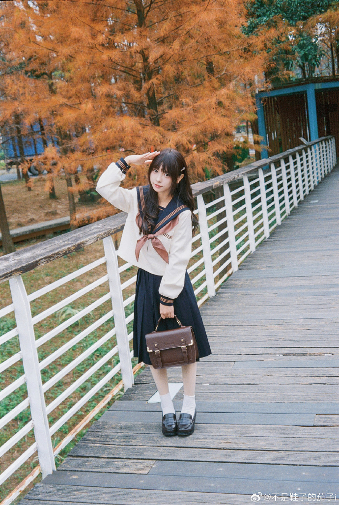 #### # 🍂放課後に秋を楽しむ🎞️🤎出镜：@不是鞋子的茄子i ：@寂寞的橘子 预览 3