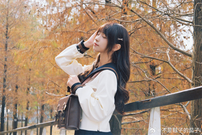 #### # 🍂放課後に秋を楽しむ🎞️🤎出镜：@不是鞋子的茄子i ：@寂寞的橘子 预览 5