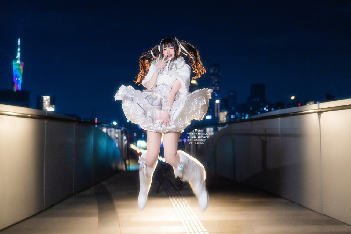 ## ❄️ 冬夜慢慢 ✨星光点点 🌟出镜：吖静sizu📷：@C-桃子 卷🌸揪2位 预览 6