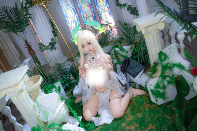 【碧蓝航线】金狮cos“我是郁金王国的金狮，藤蔓来于自然，魔法来自于光。指挥官你 预览 2