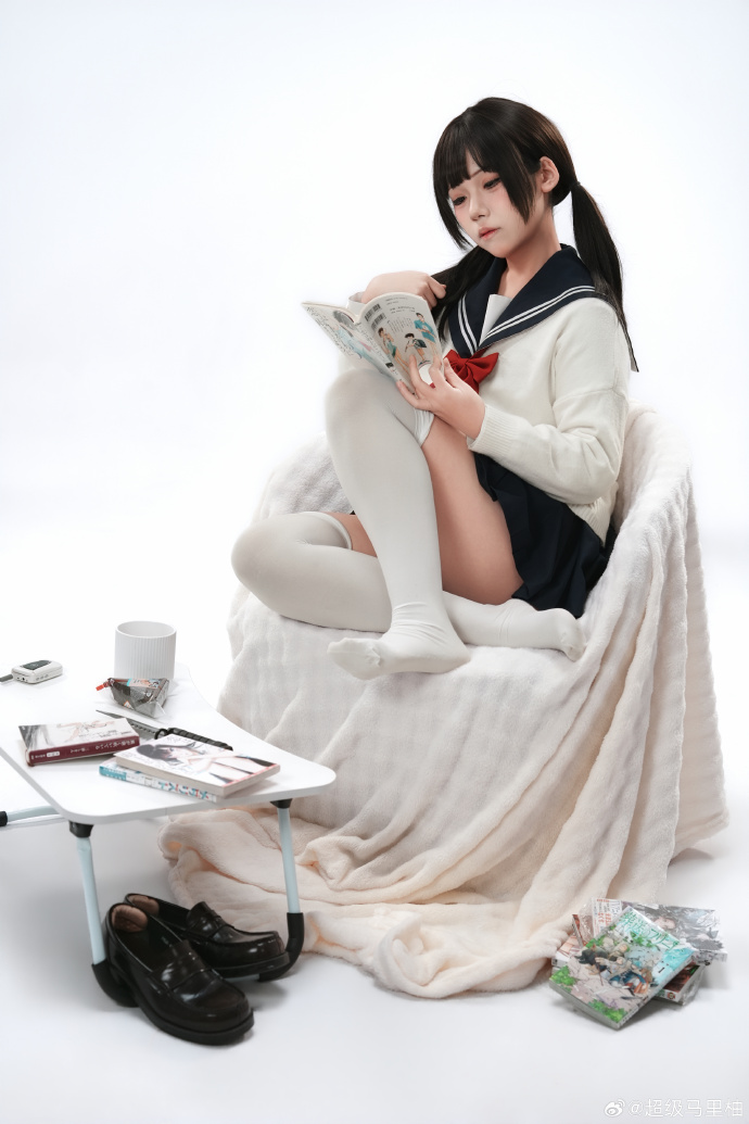 小柚Yuziki超话## jk写真｜喂！走得太慢的话就只能跟在我屁股后面了哦𛰙 预览 3